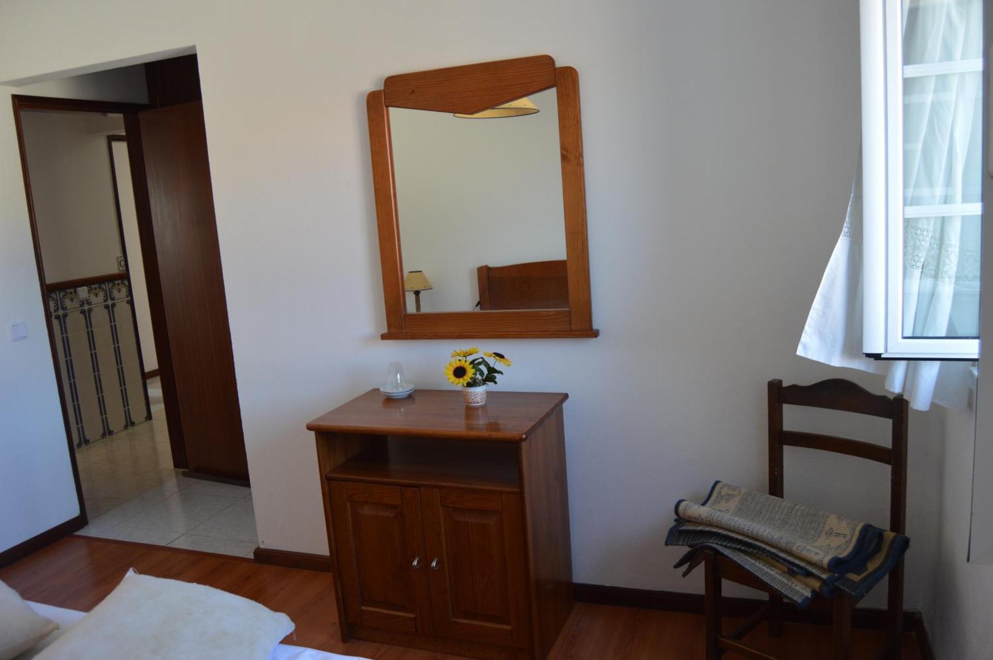 Alojamentos Dos Mangues Sao Martinho do Porto Ngoại thất bức ảnh