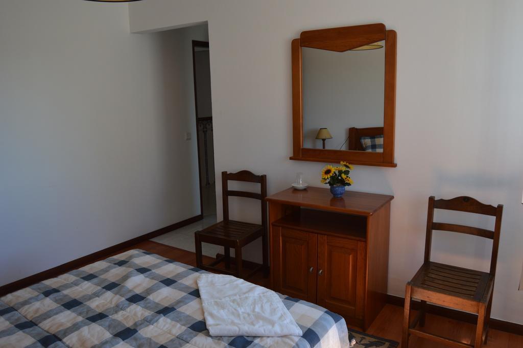 Alojamentos Dos Mangues Sao Martinho do Porto Ngoại thất bức ảnh